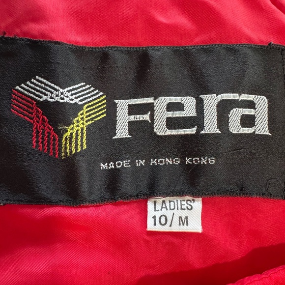 Fera Women's Vintage Red Insulated Snowsuit Sz 10 (M) - Picture 2 of 9